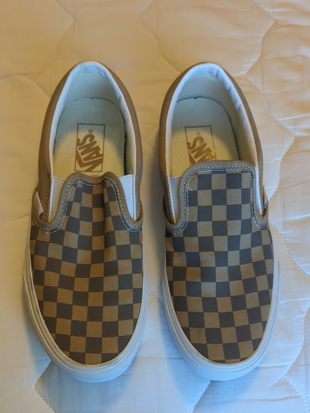 NWOT Vans Classic Slip-on Checkerboard Sneakers